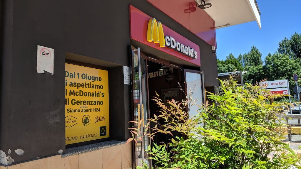 Via Varese: venerdì chiude il primo Mc Donald’s del Saronnese