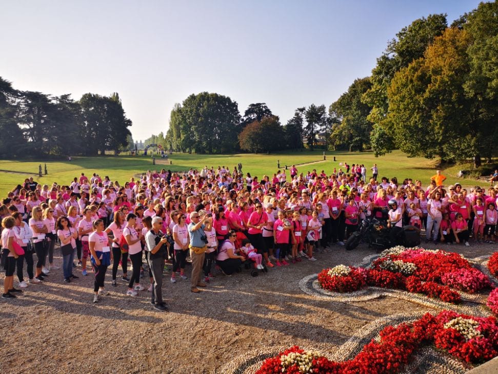Record di partecipanti alla passeggiata in rosa di Expo Brianza