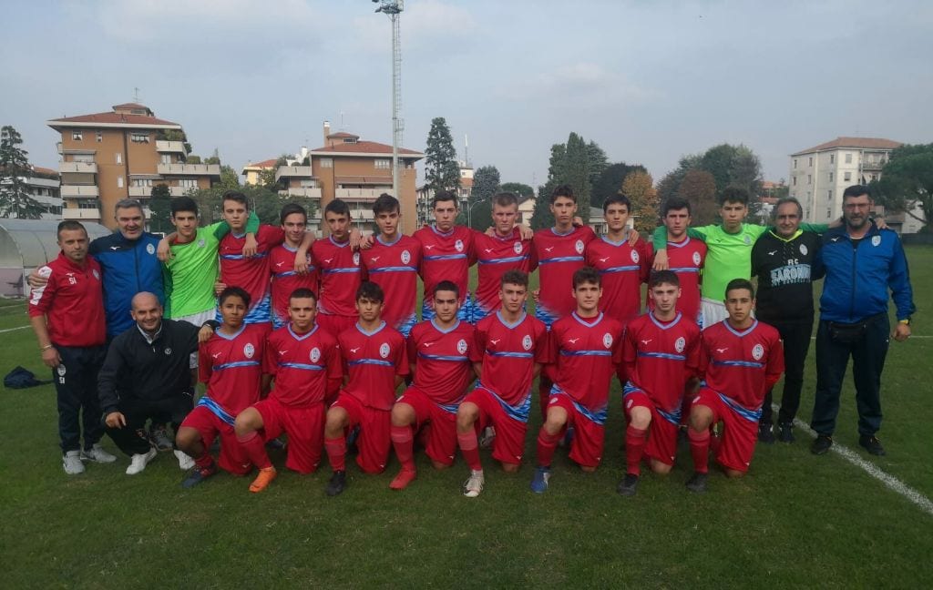 Calcio juniores: Caronnese, Fbc Saronno e Amor vincenti