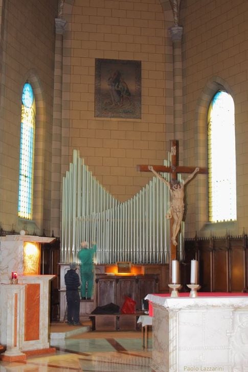 Cogliate, lavori in corso all’organo della chiesa parrocchiale