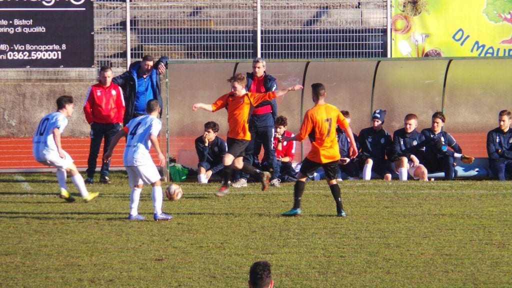 Calcio Fbc Saronnno: mister Chiodini prepara il derby con la Salus Turate