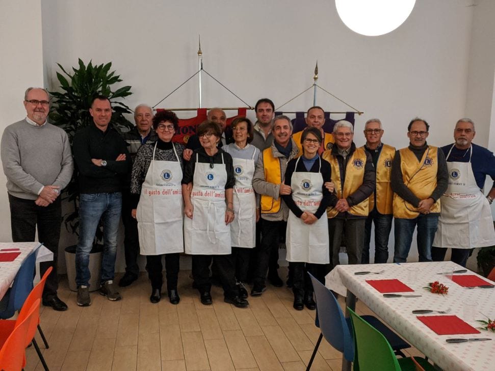 Duecento pizze da asporto “solidali” grazie ai Lions Club di Saronno