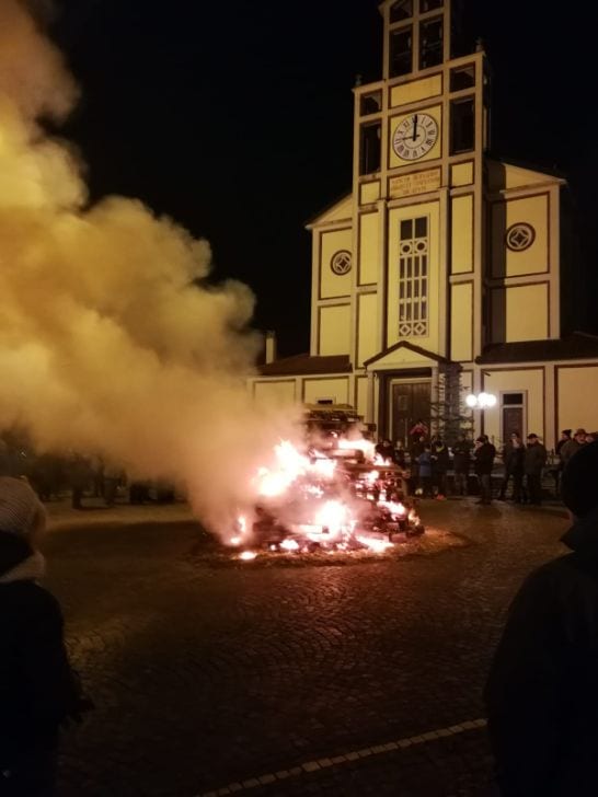 Misinto festeggia Sant’Antonio: trippa e vin brulé in piazza