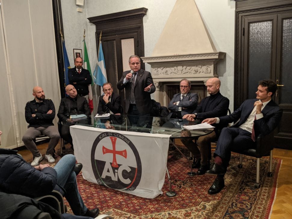 Sala gremita per l’incontro su sociale e ambiente con Antonelli, Fagioli, Guaglianone e Tosi