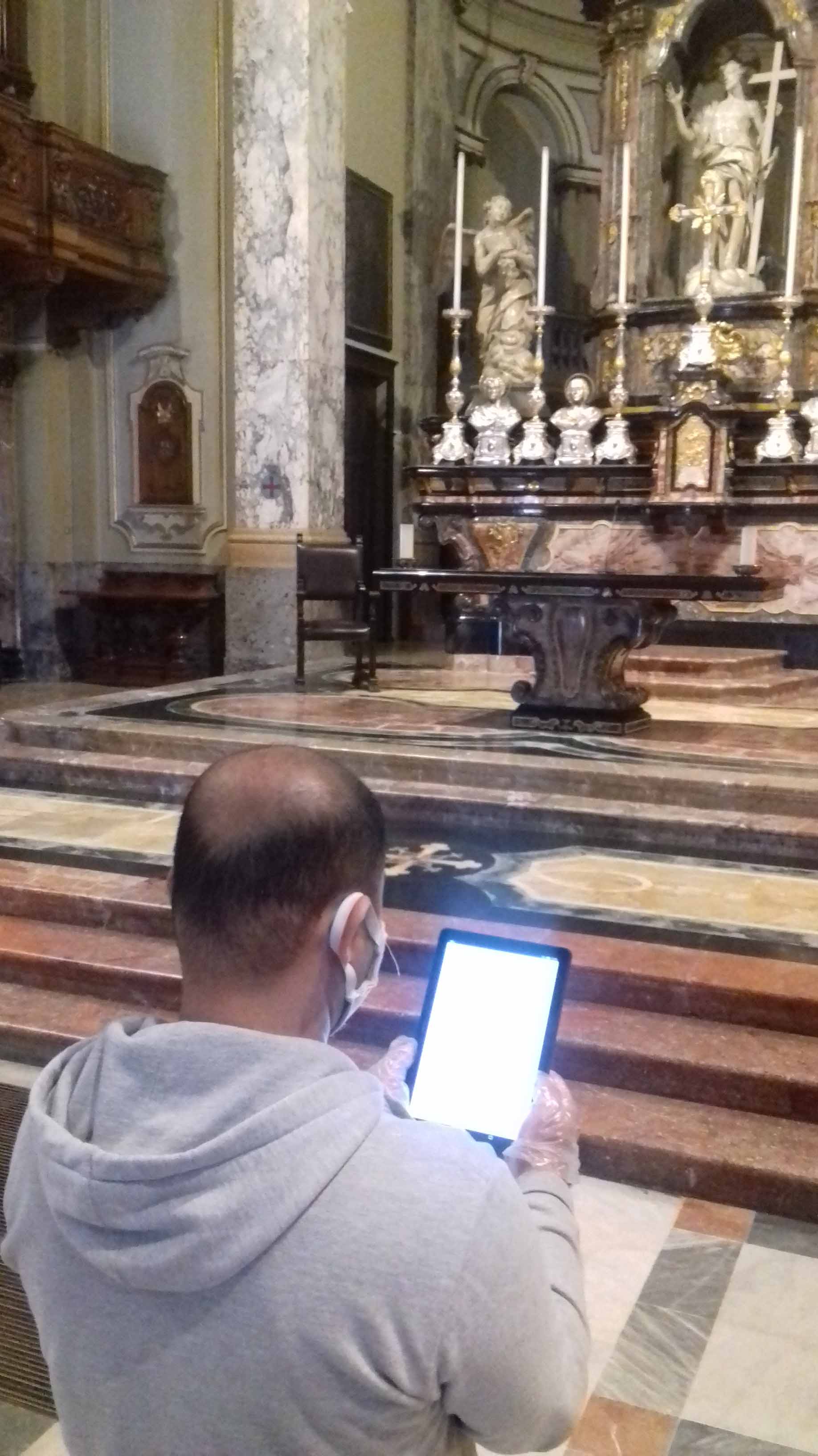 Chiesa di Saronno: un app per pregare in chiesa in tutta sicurezza