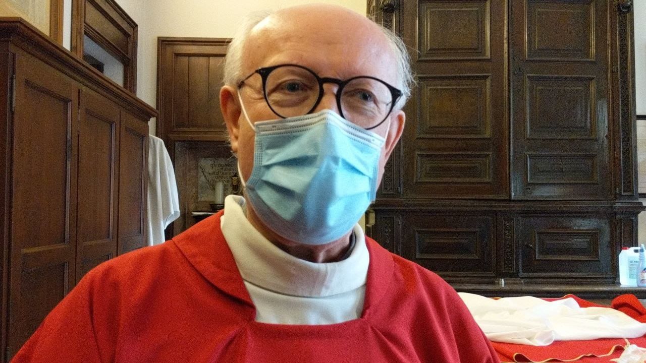 Farmacista arrestata: il prevosto:”Siamo sdegnati perché siamo innamorati del nostro ospedale”