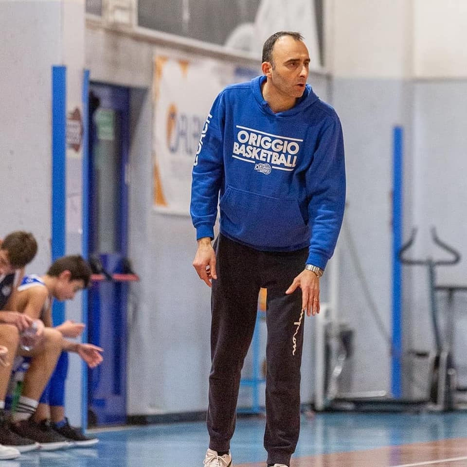 Basket, dopo 5 anni termina il ciclo di coach Morelli a Origgio