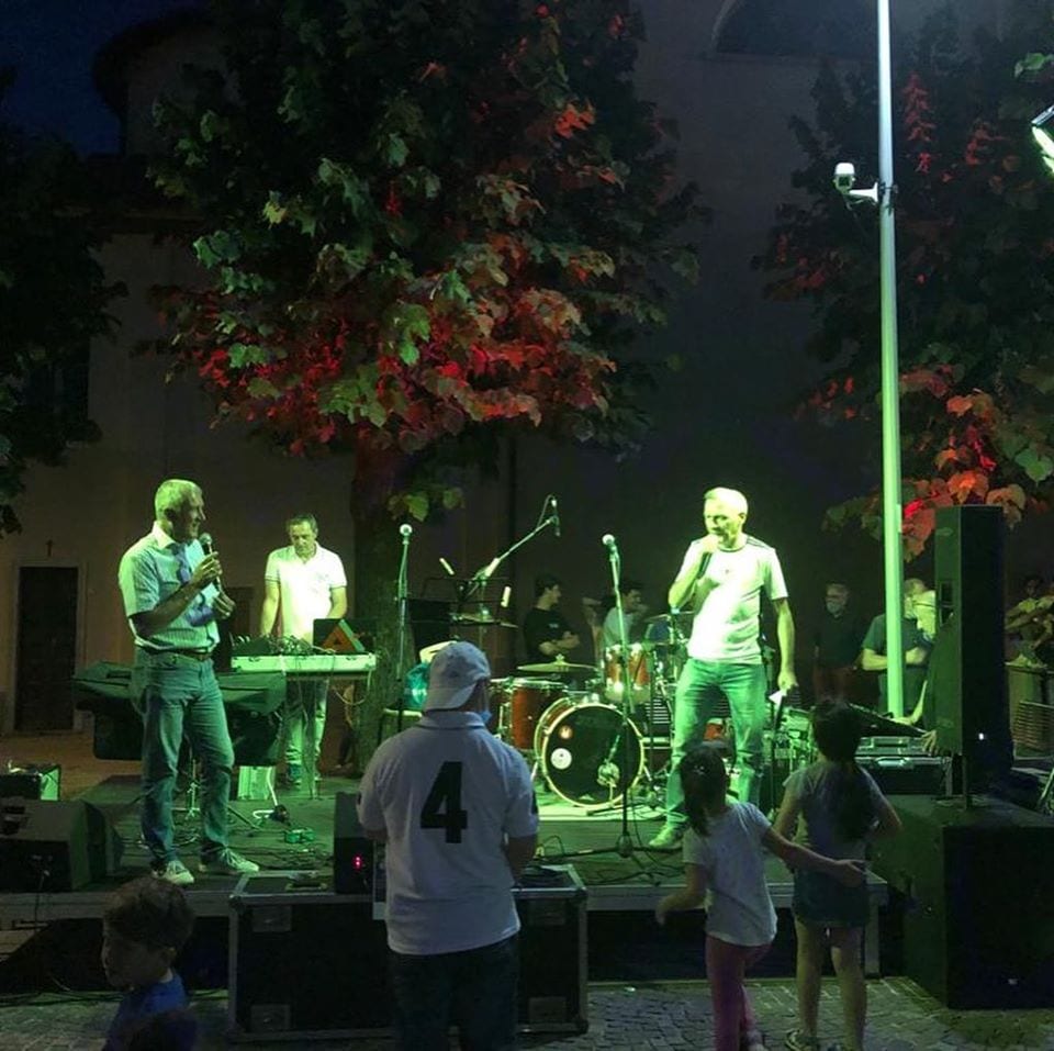 Misinto, è qui la festa: musica dal vivo e torneo di flipper in piazza