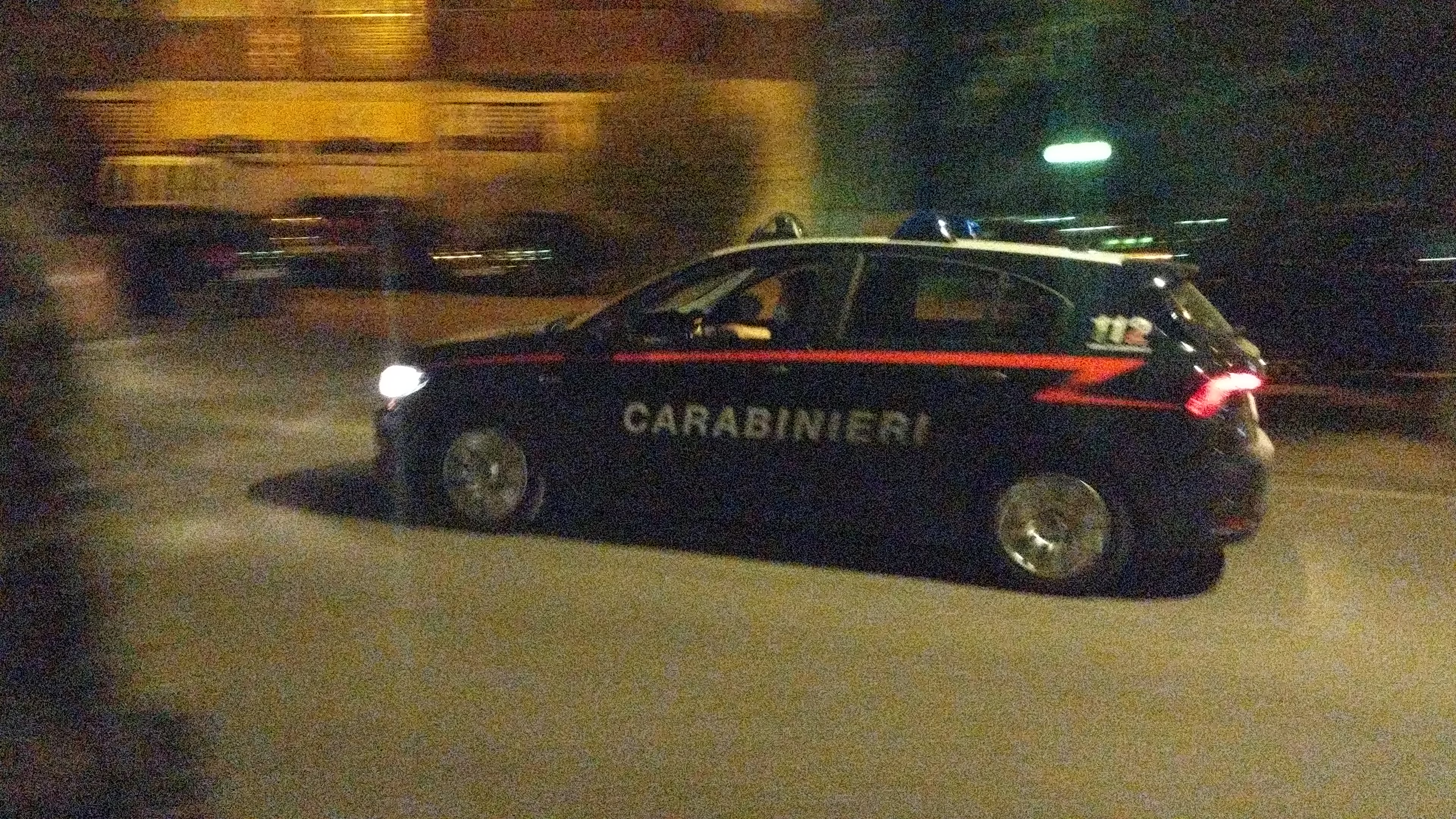 Accoltella vicino che fa troppo rumore: arrestato dai carabinieri di Solaro