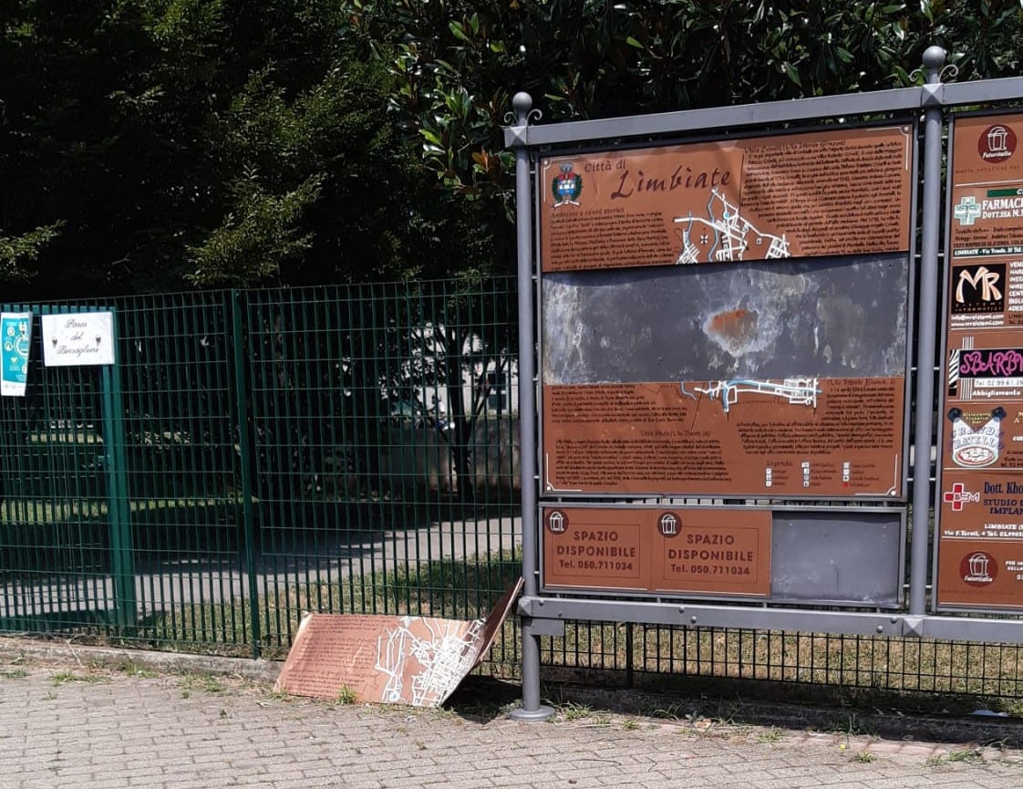 Limbiate, vandali in azione al parco senza barriere