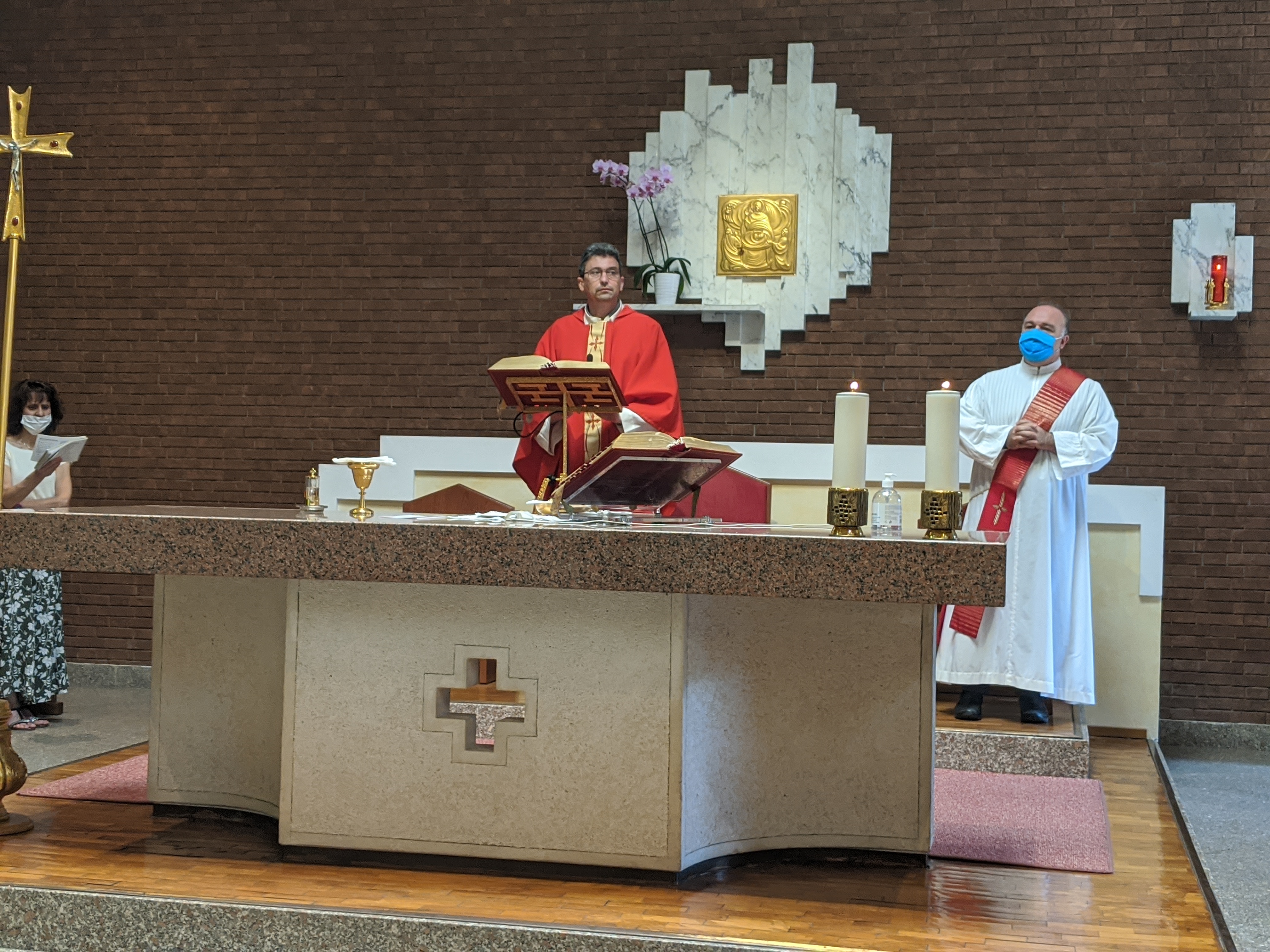 Messa alla Sacra Famiglia con don Federico e il diacono Massimo: diretta