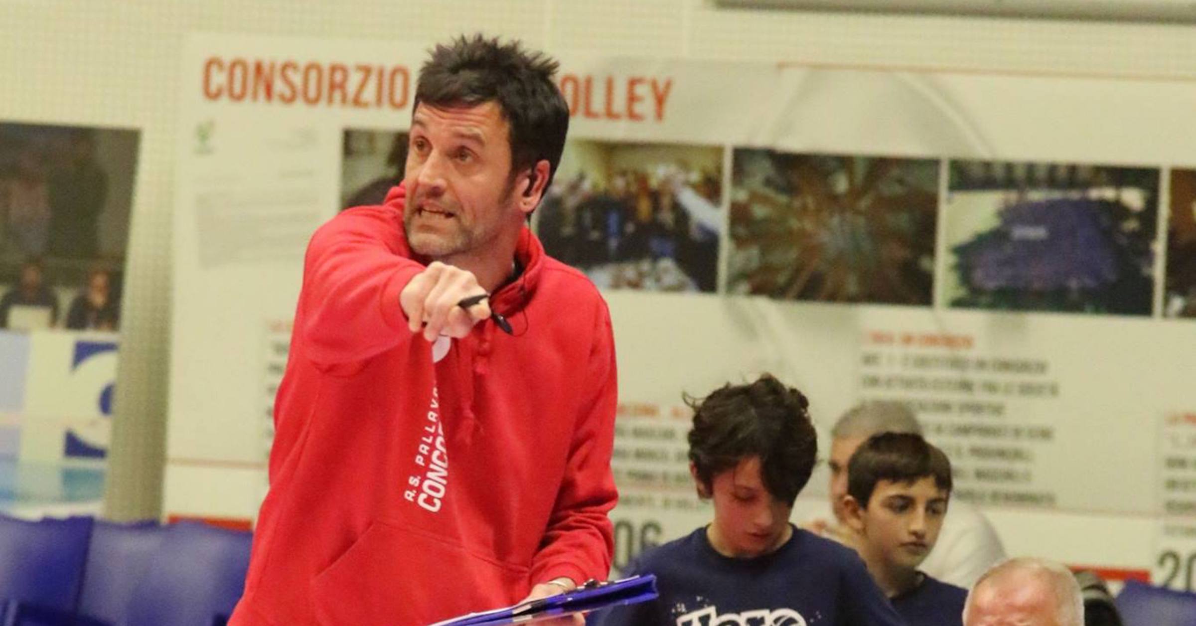Volley, sale la febbre del deby: Gervasoni presenta Caronno-Saronno