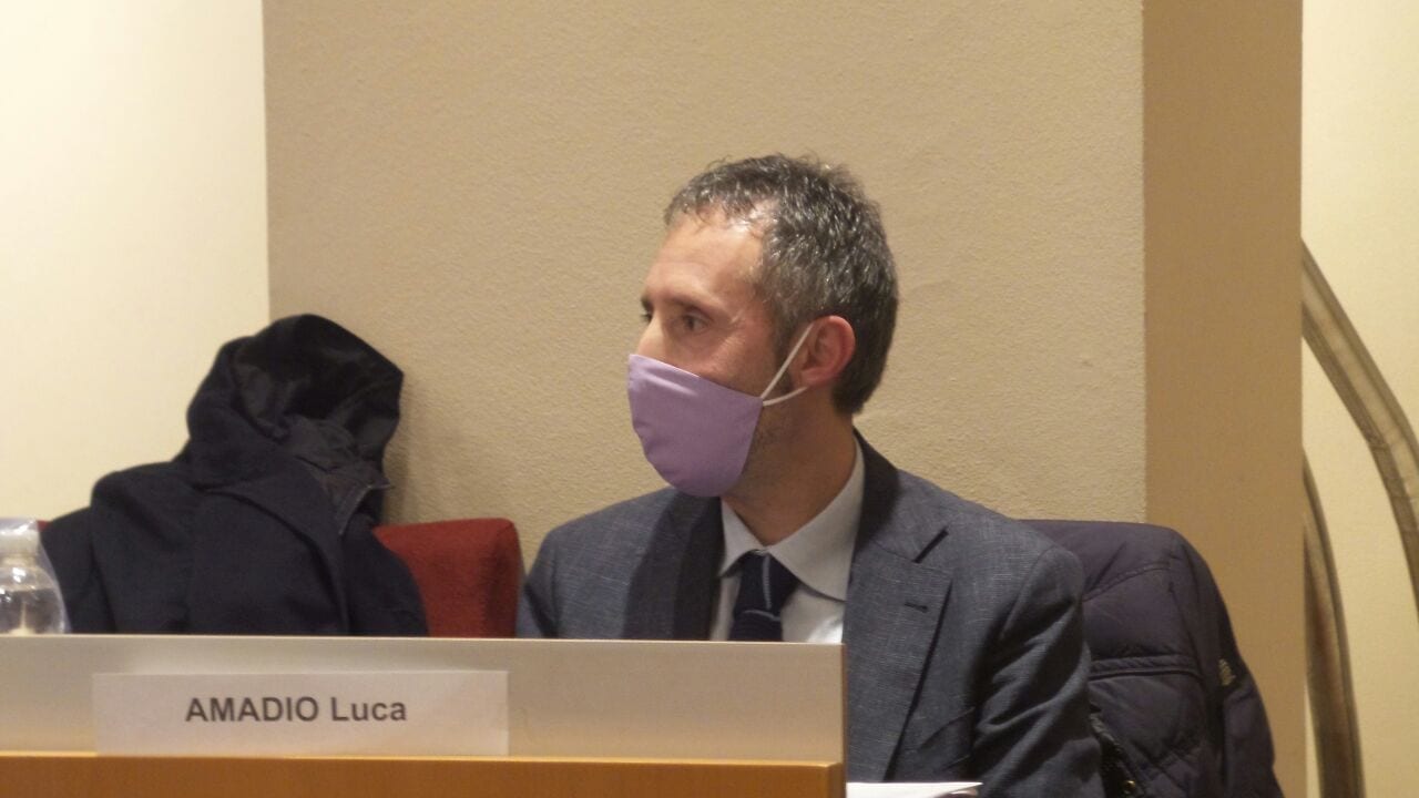 Luca Amadio è il presidente della commissione Commercio e Attività produttive