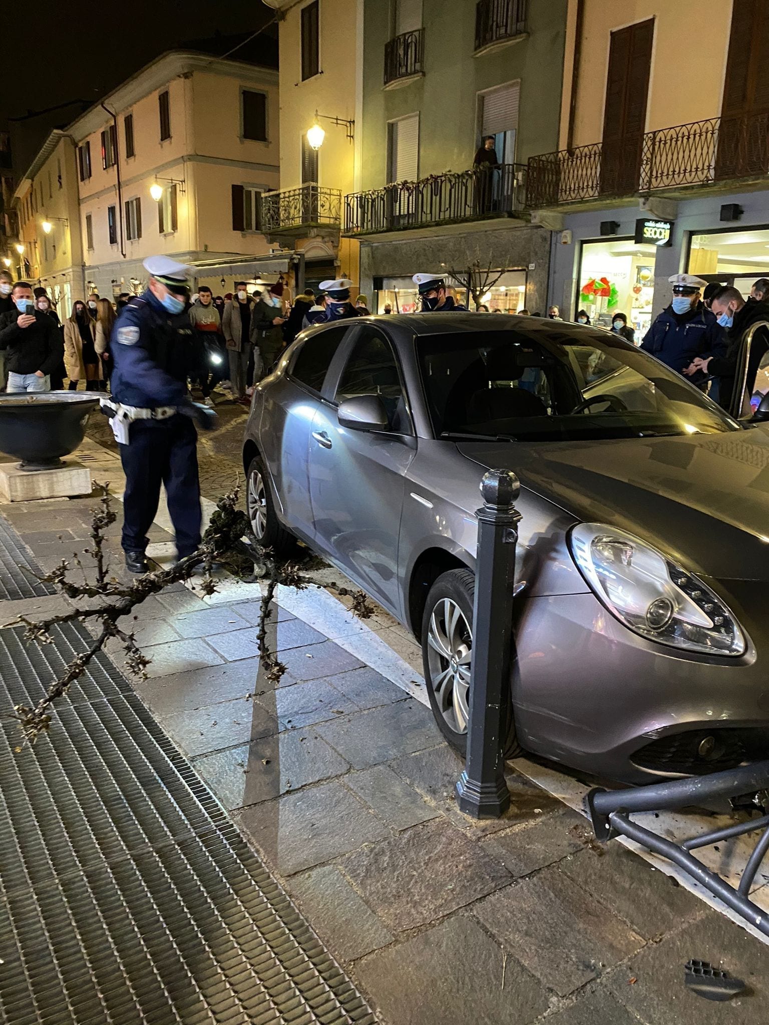 Auto piomba in corso Italia: oggi il processo ai due occupanti