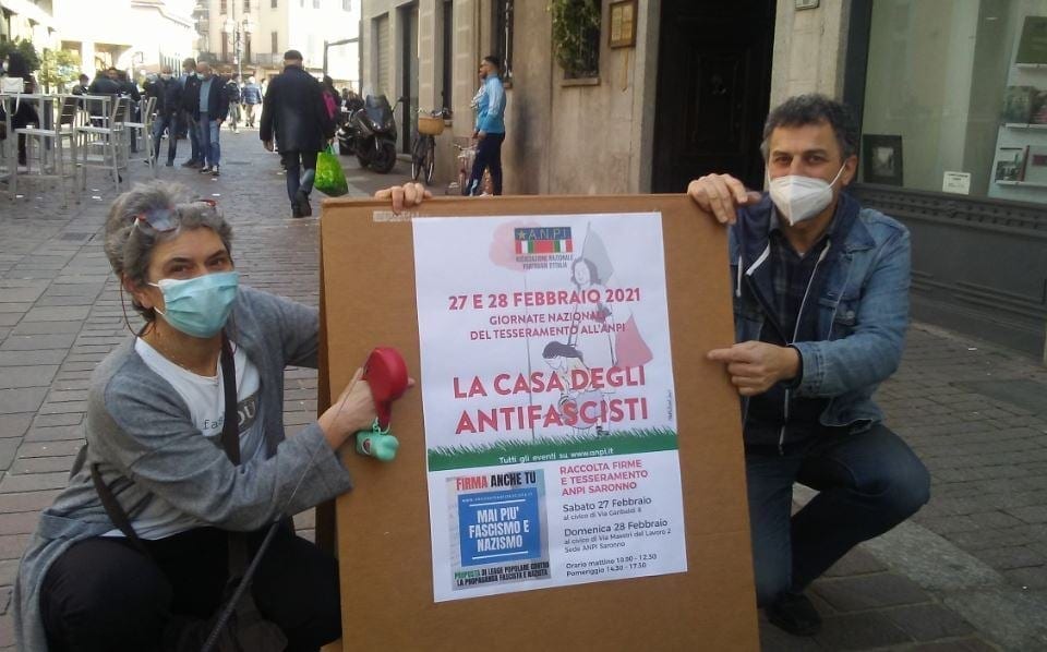 Saronno, Anpi in piazza per le firme contro la propaganda fascista