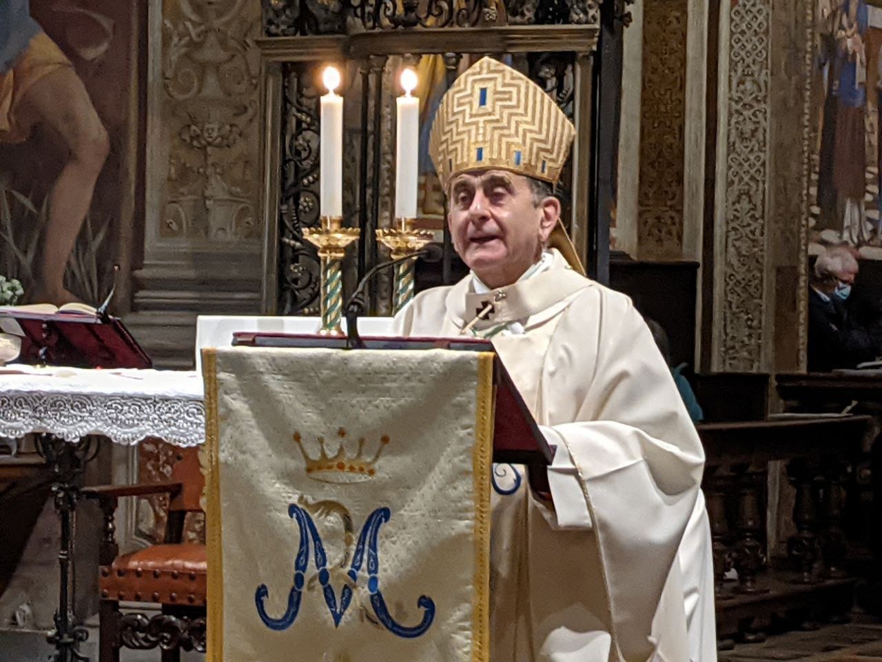 L’arcivescovo Delpini ha benedetto il presepe della Lombardia