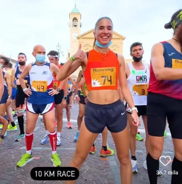 La fashion jogger Lisa Migliorini al Running day: reel da oltre 36 mila like