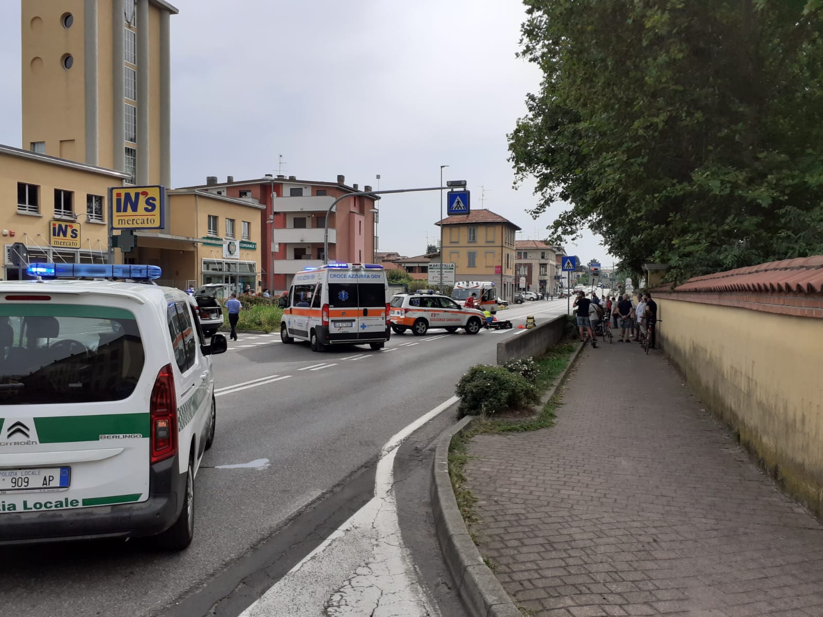 Incidente sulla Saronno-Monza: centauro ferito e traffico a rilento