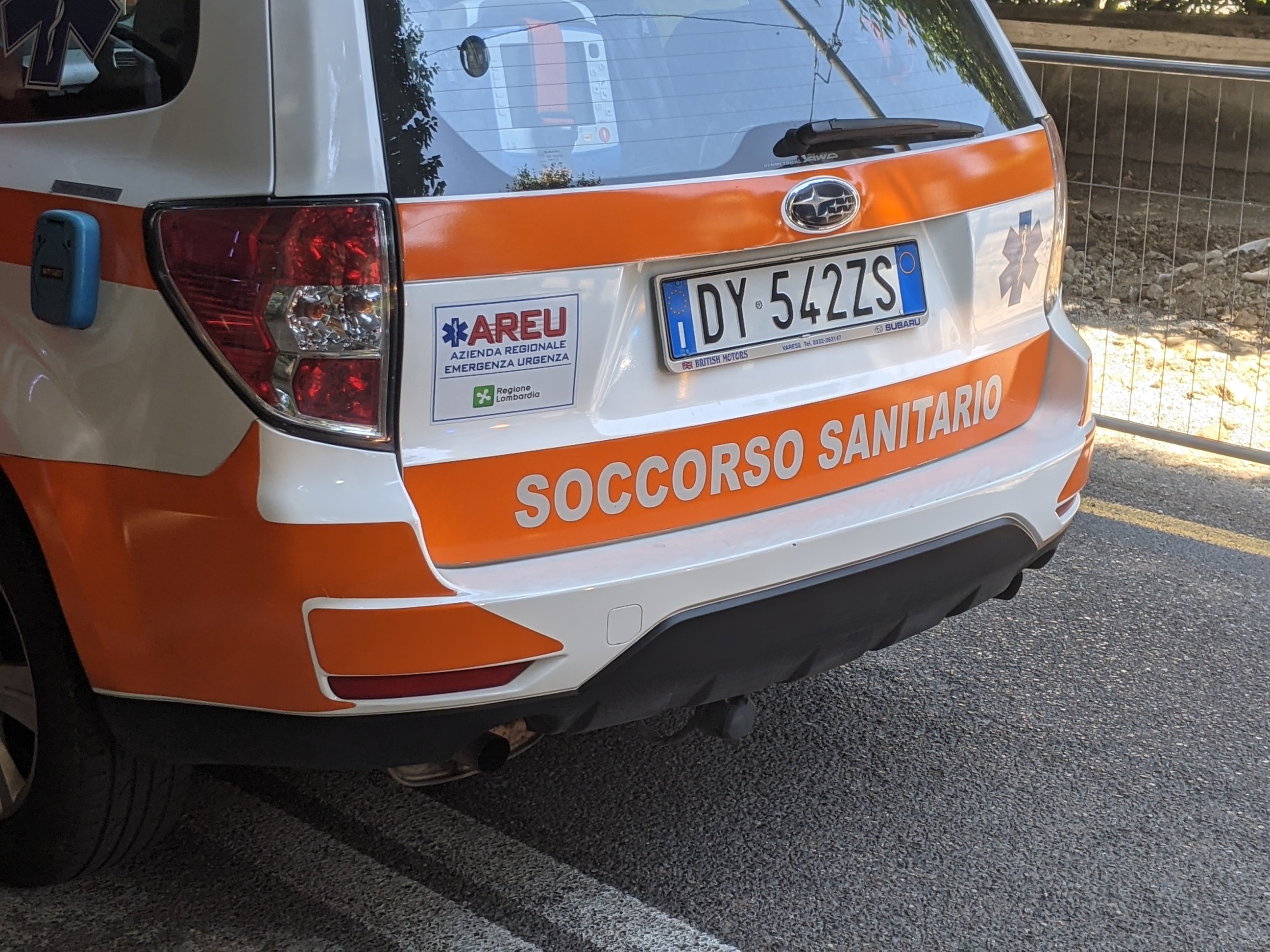 Ospedale di Saronno, attiva la nuova sede dell’auto infermieristica in piazzale Borella