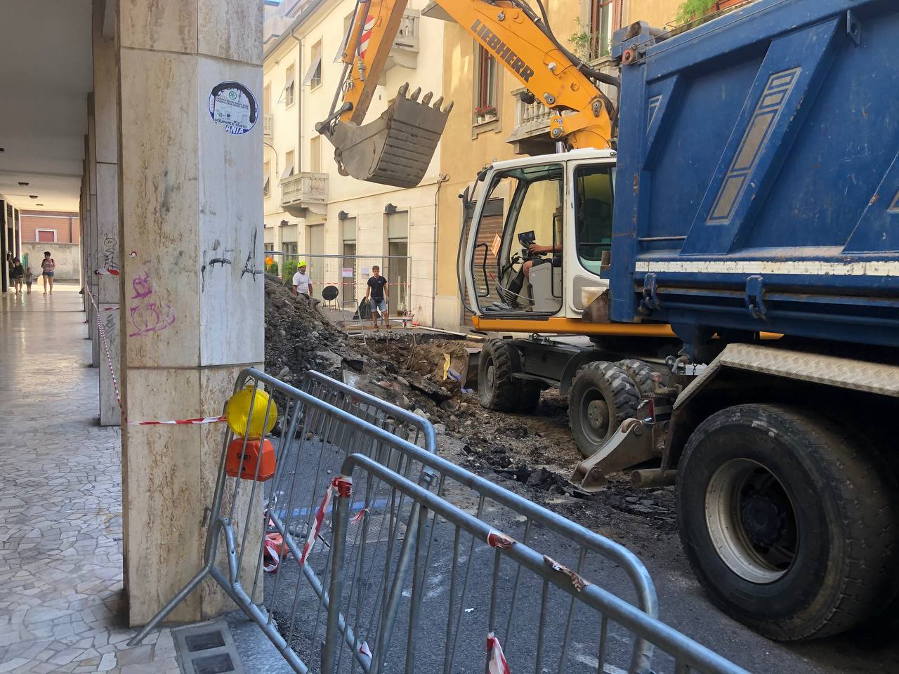 Saronno, aperto il cantiere di via Bossi: scavo profondo 5 metri