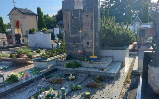 Venegono Inferiore: vandalizzato il cimitero, preso il responsabile