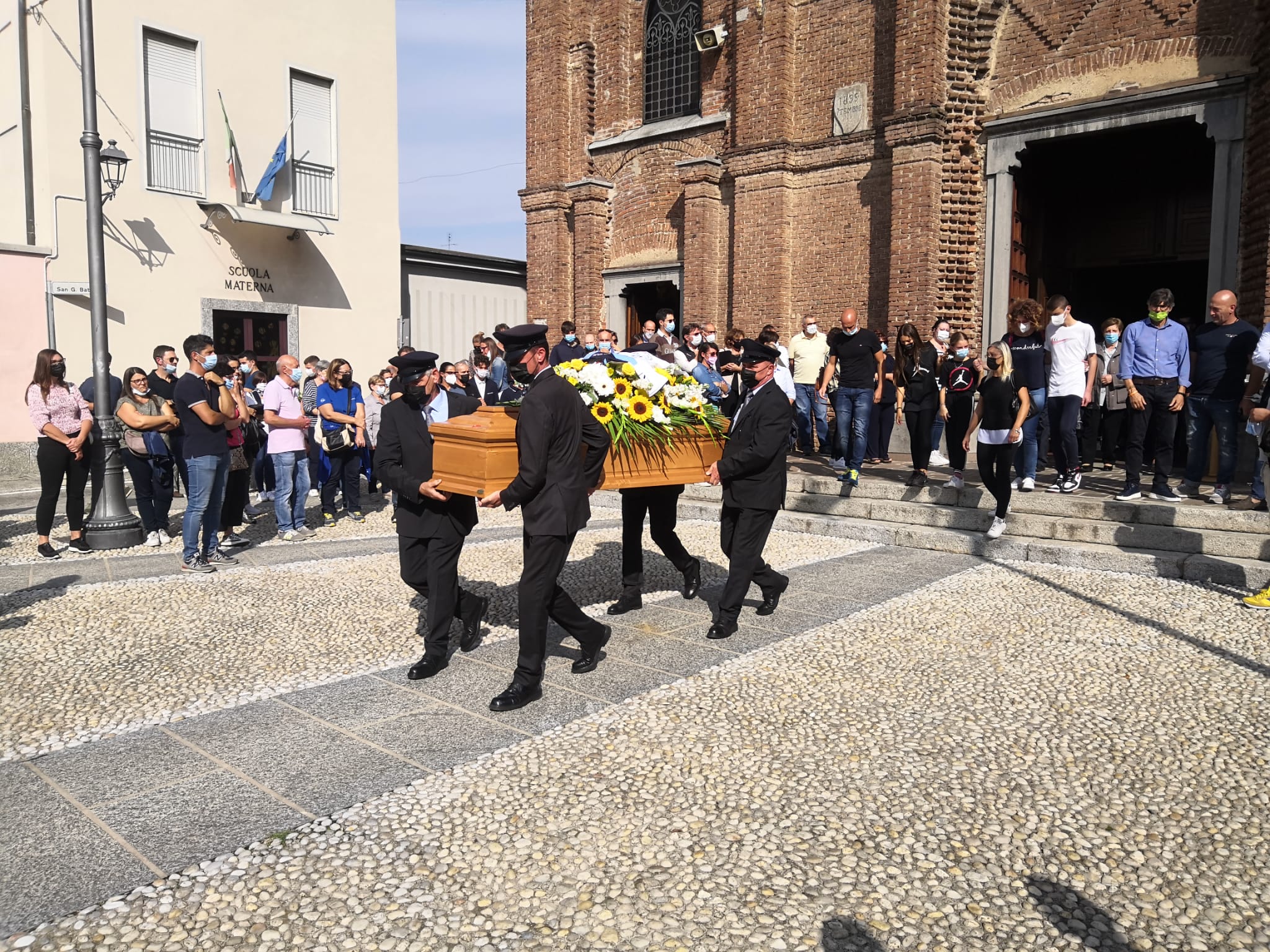 Saronno e Cogliate unite nel lutto: oggi il funerale di Andrea Gualdoni