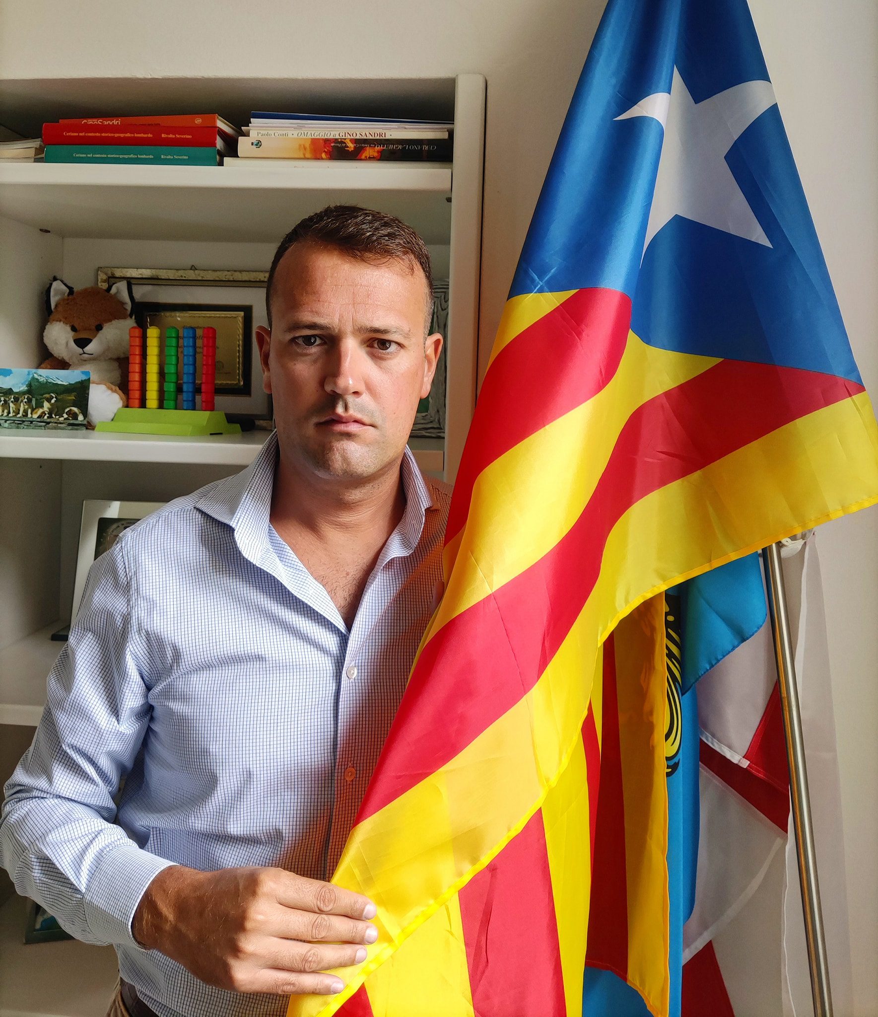 Dante Cattaneo sul caso Puigdemont: “Catalogna, onore a voi”