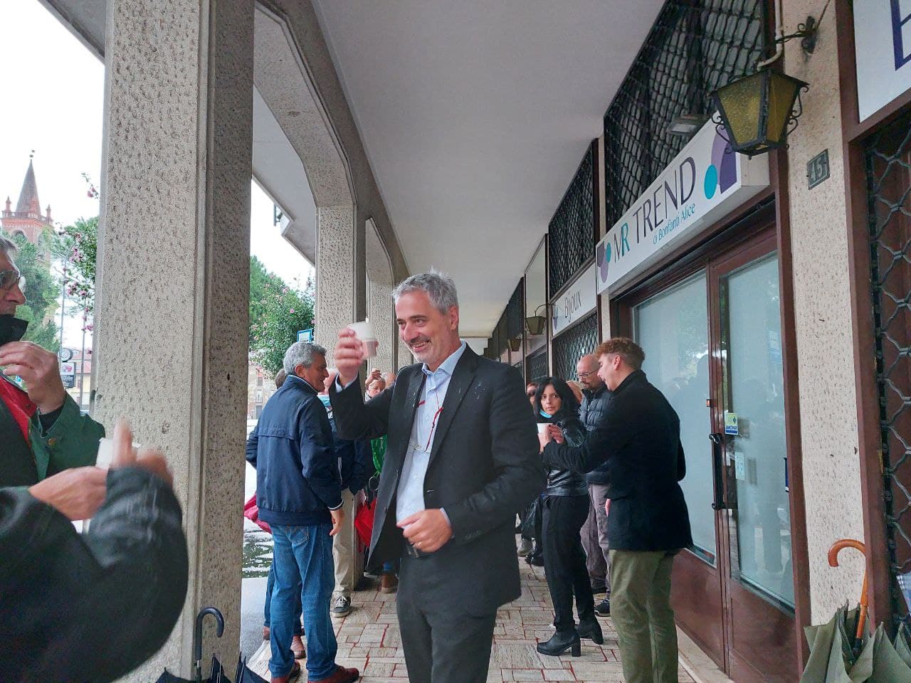 Elezioni a Cislago: tutto quello che c’è da sapere sulla vittoria del sindaco Stefano Calegari (foto e video)