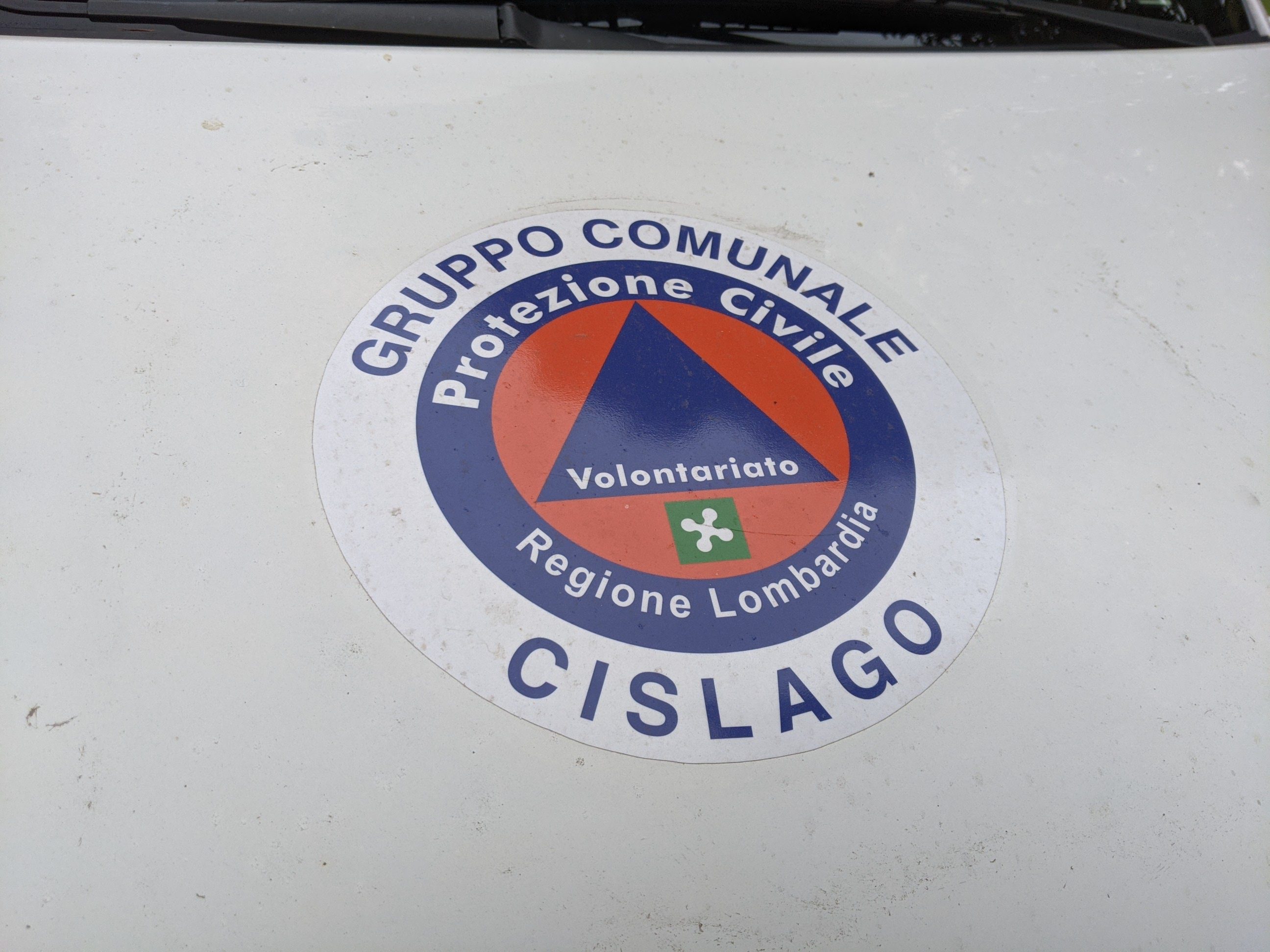 Cislago, in Emilia Romagna a spalare fango per tre giorni
