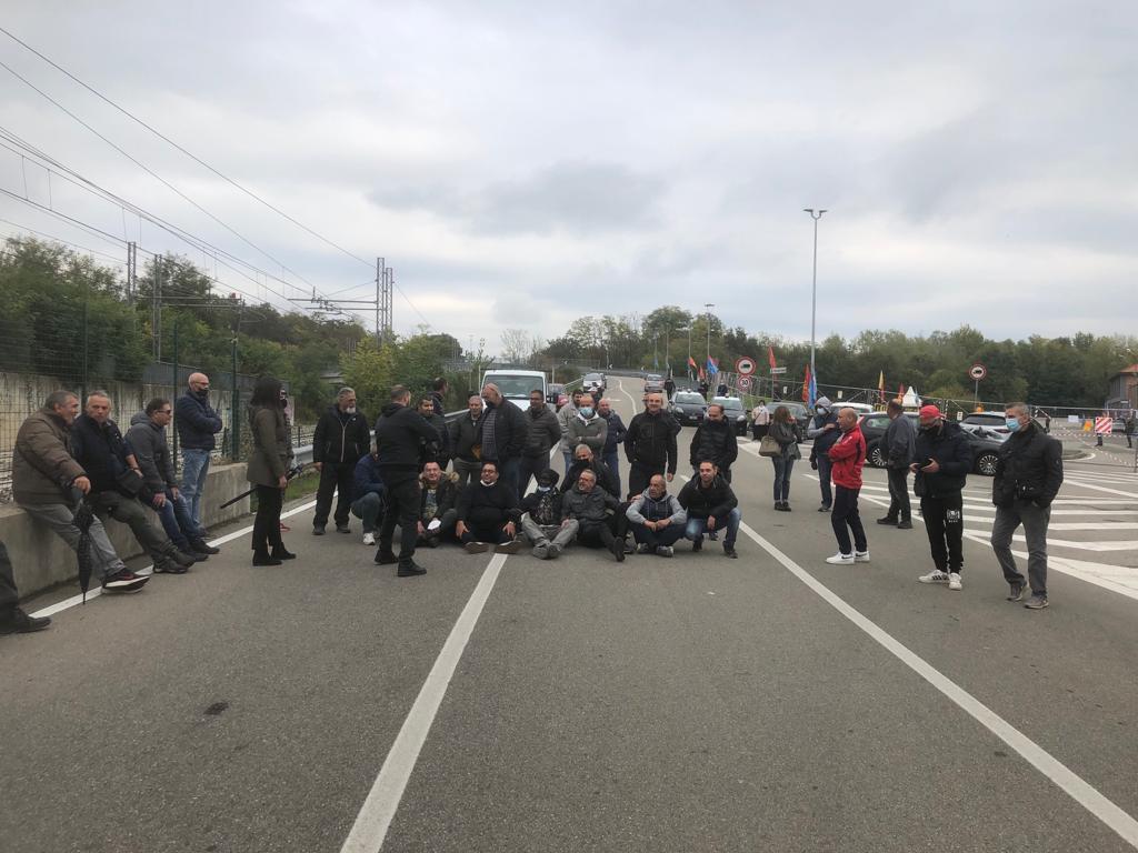 Protesta Gianetti ruote, sbloccato il blocco (per ora)
