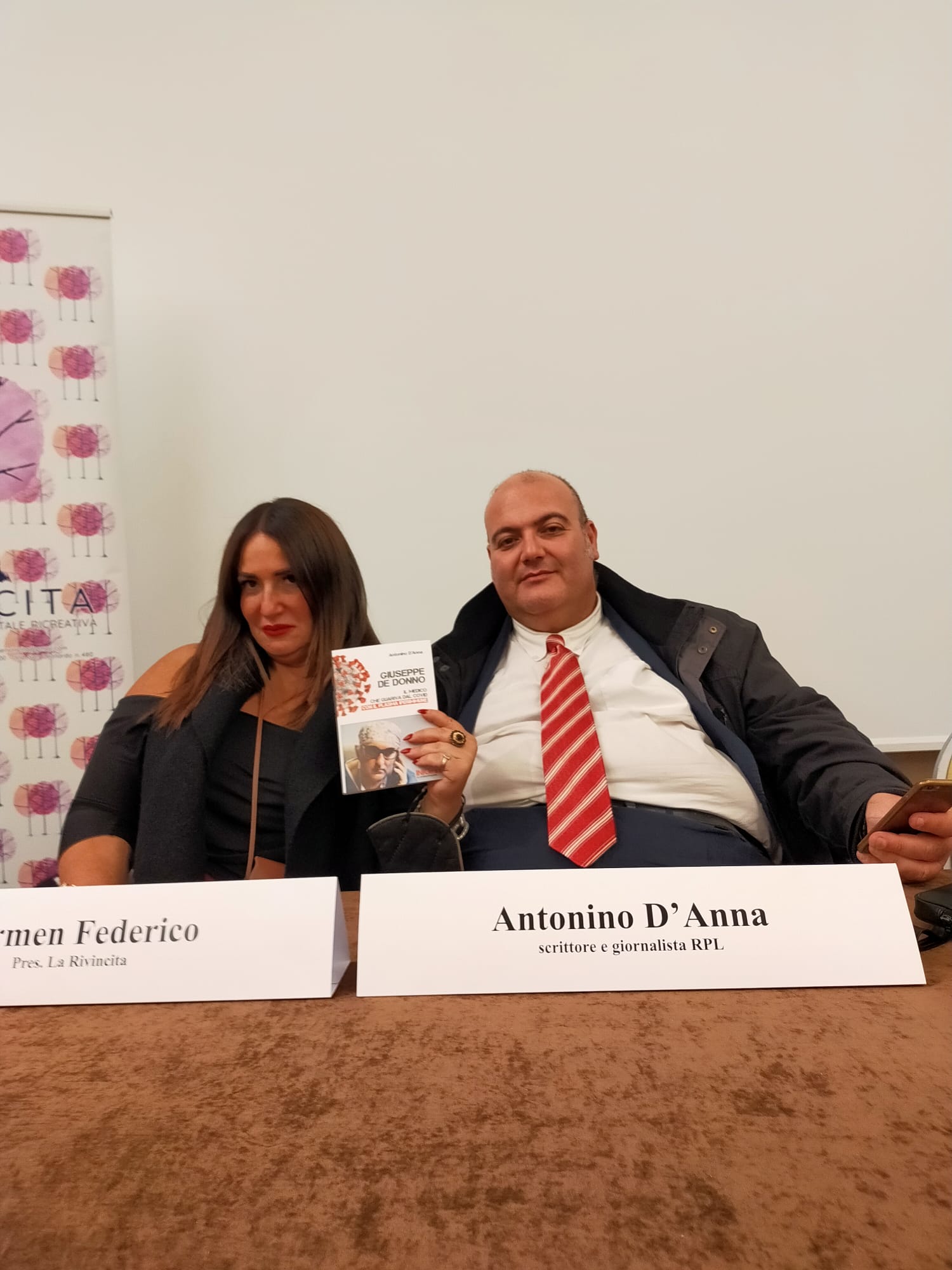 Saronno, Antonino D’Anna insieme a La Rivincita per presentare De Donno e la cura col plasma