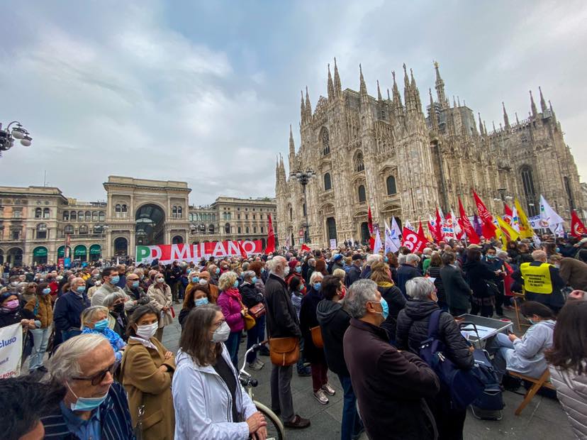 Dico 32! in piazza Duomo, Astuti (Pd): “Contrasteremo riforma sanitaria”