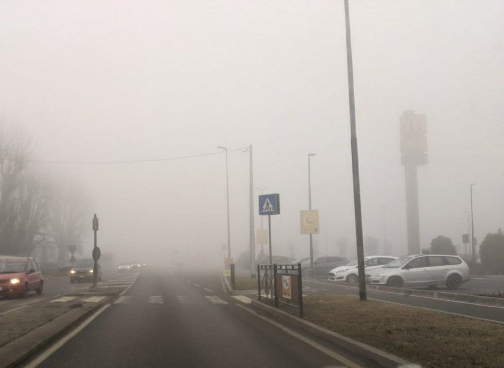 Allerta meteo: ancora nebbia nel Saronnese? Prudenza alla guida