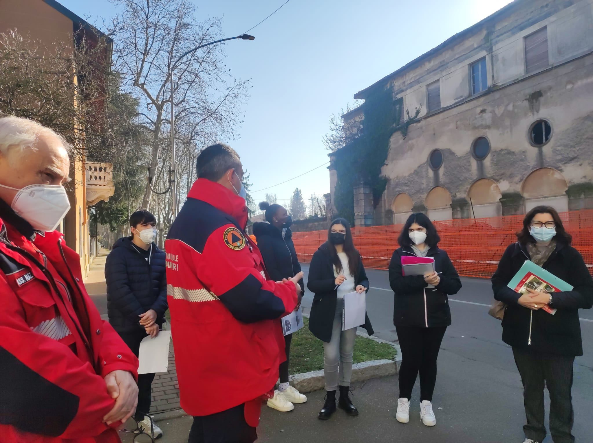 Palazzo del Littorio Caronno, studenti in visita con l’Associazione carabinieri