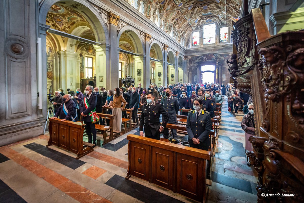 Festa del Voto - Saronno 2022_03_20 - Ai Tempi del COVID_19 - Processione Madonna - Mons. Galimberti - AI (365)