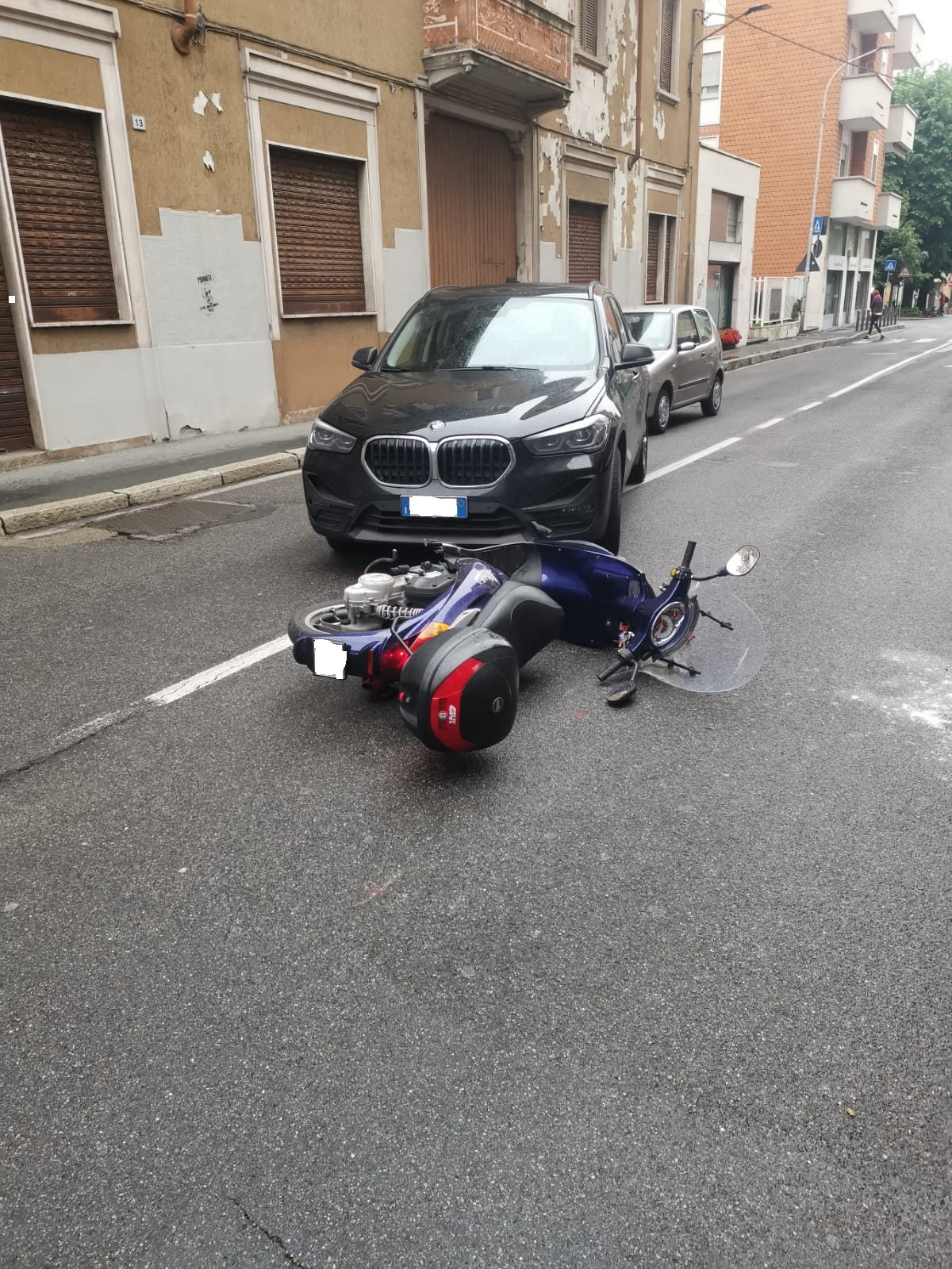 20220507 incidente ambulanza scooter2