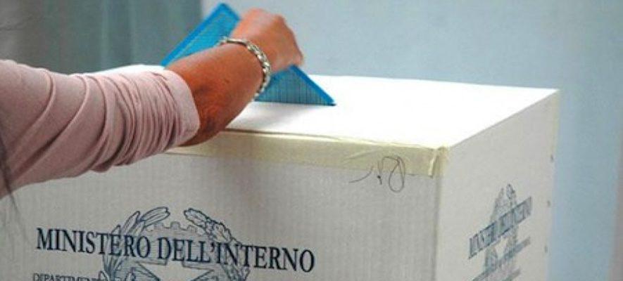 Elezioni Lombardia, si voterà domenica 12 e lunedì 13 febbraio. Fino alle 15