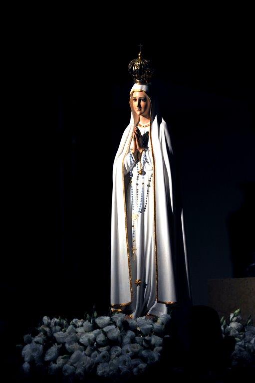 20221009 statua madonna di fatima processione saronno (16)