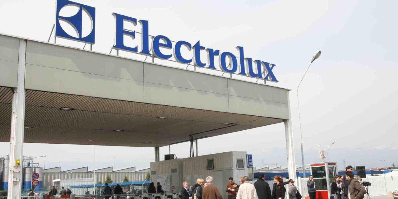 Electrolux, 300 esuberi in Italia, ma 100 milioni per lo stabilimento di Solaro
