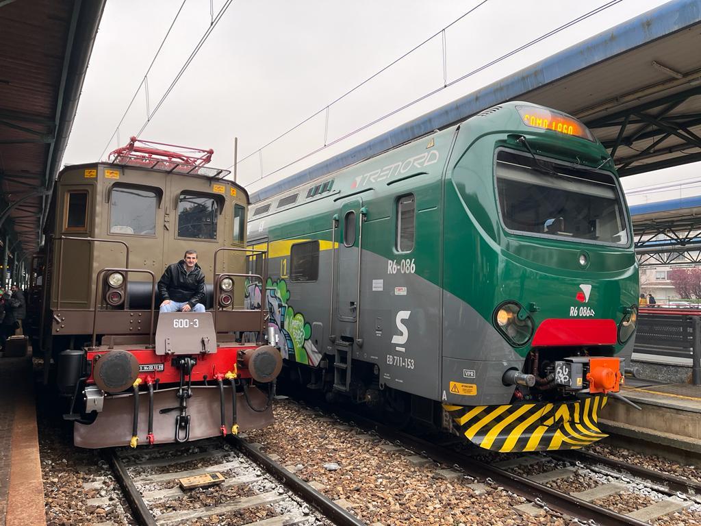 20221224 strenna ferrovienord treno storico locomotore elettrico (3)