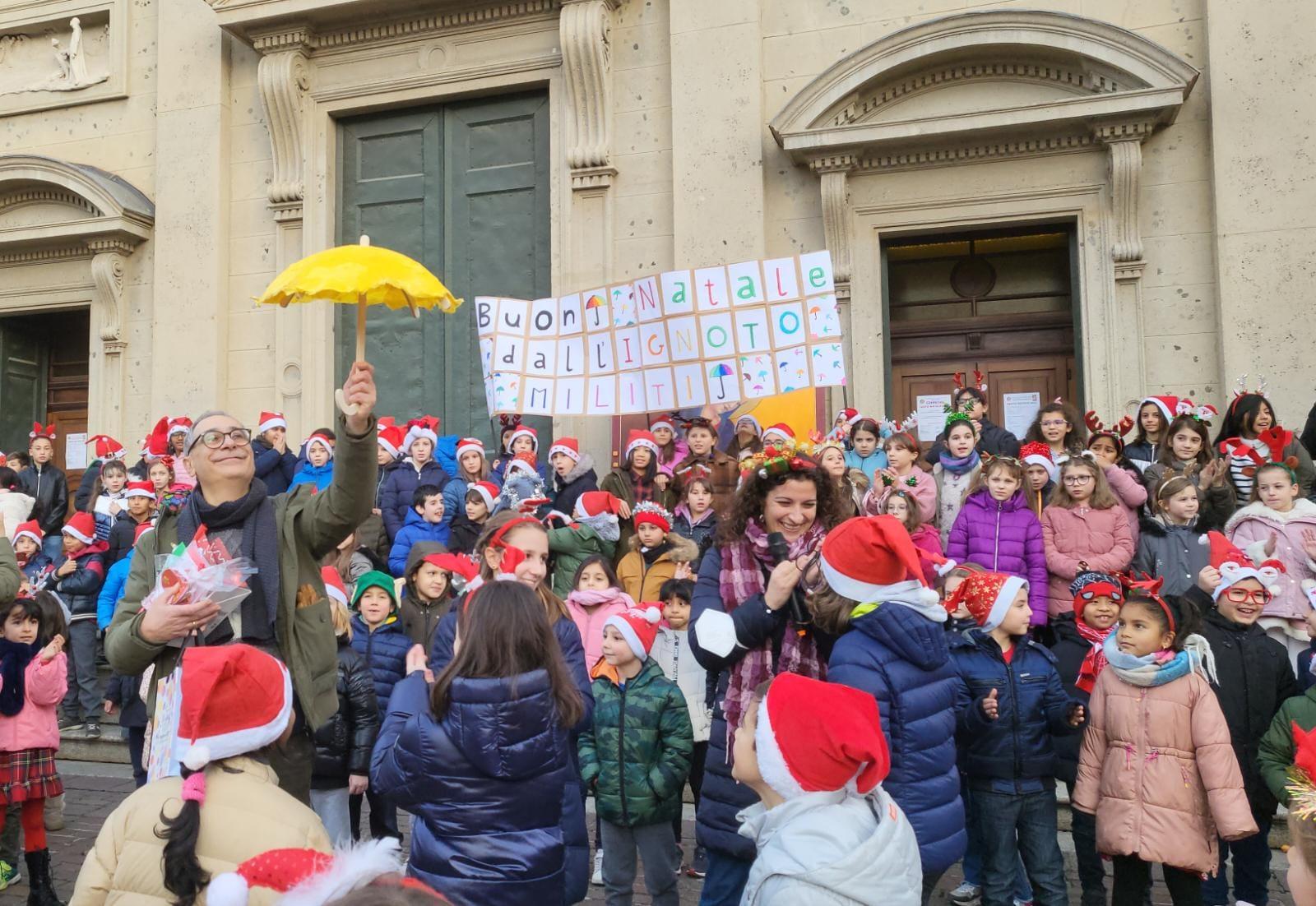 Natale a Saronno, gli alunni dell’Ignoto Militi protagonisti dell’evento più intenso con un maxi concerto in piazza