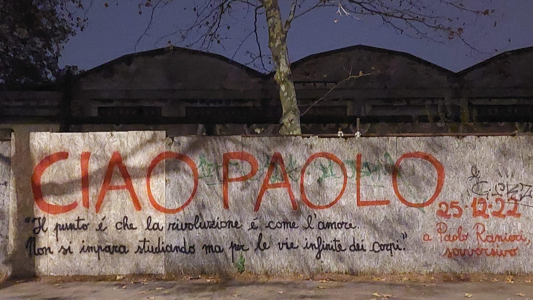 Natale anarchico a Saronno, maxi murales sull’ex Isotta