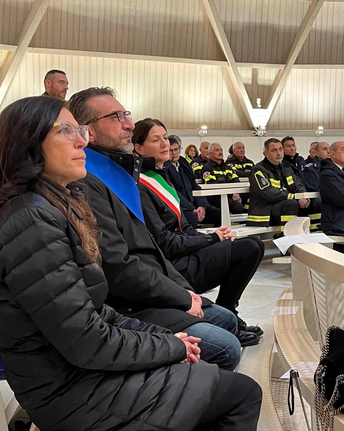 Santa Barbara a Varese, Brianza: “Viva i vigili del fuoco”