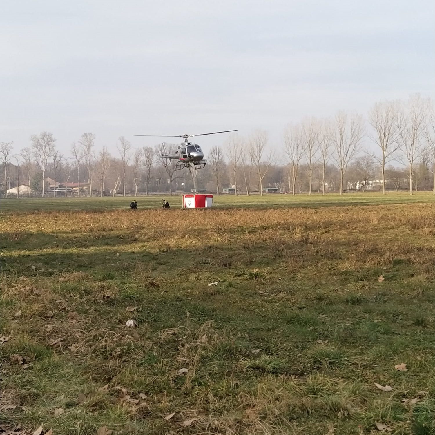 elicottero anti incendio parco groane