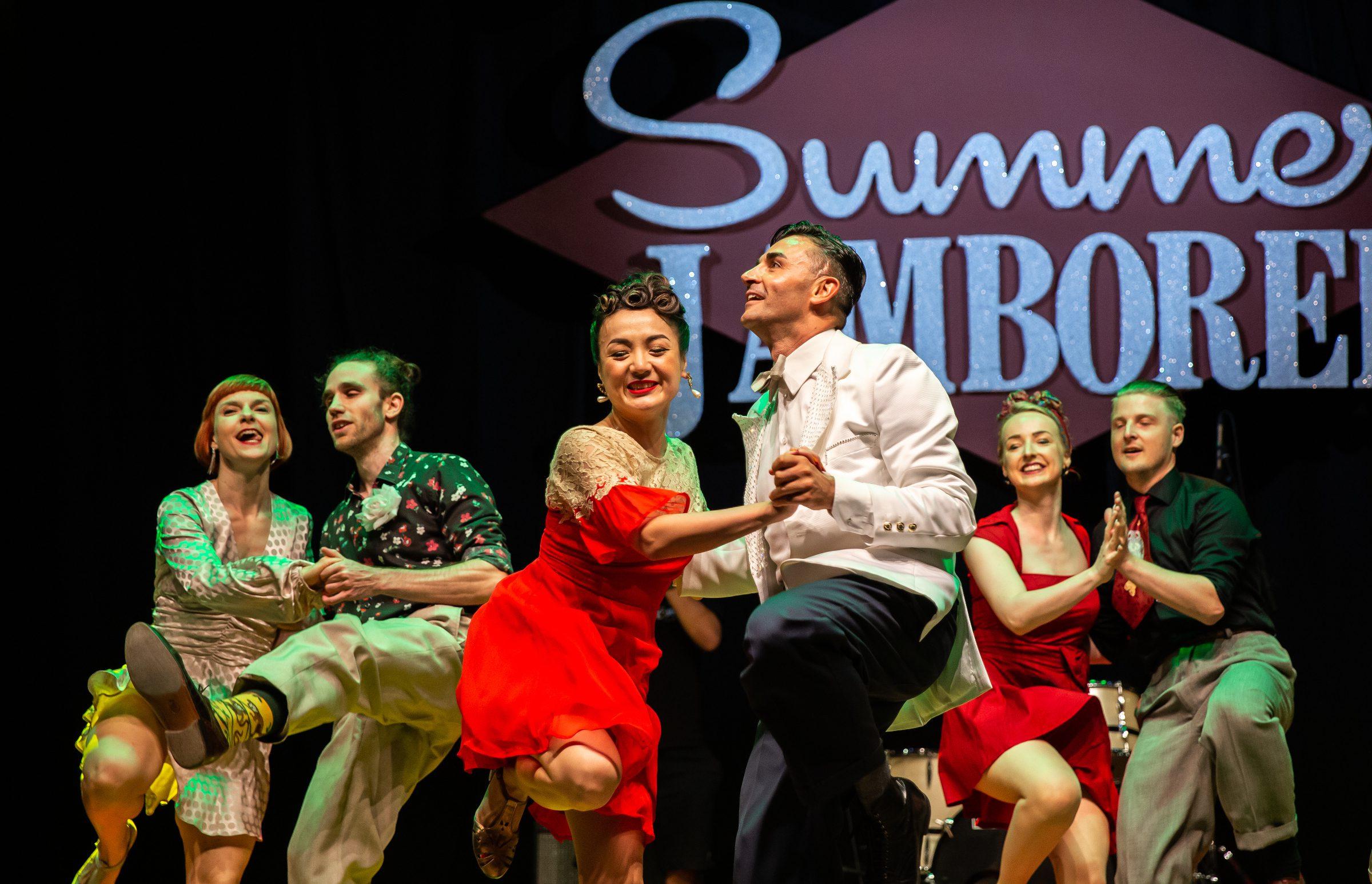 Con hawaiian beach, il burlesque cabaret e il dance camp a Senigallia torna il Summer Jamboree #23