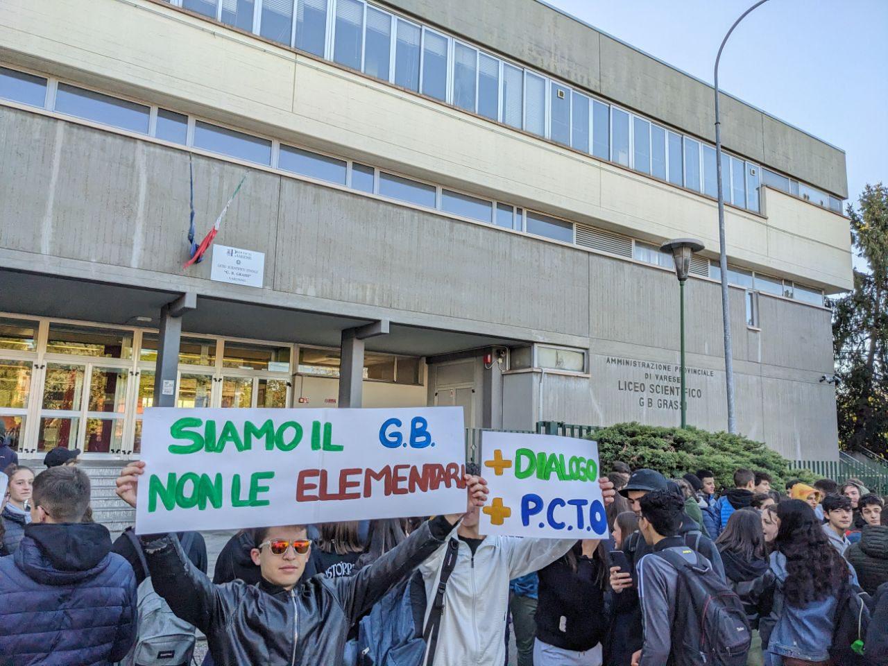 Ieri a Saronno: ricercato trovato… al supermercato. Protesta studenti liceo. Ospedale, arrivano gli aumenti. Ladri al cimitero
