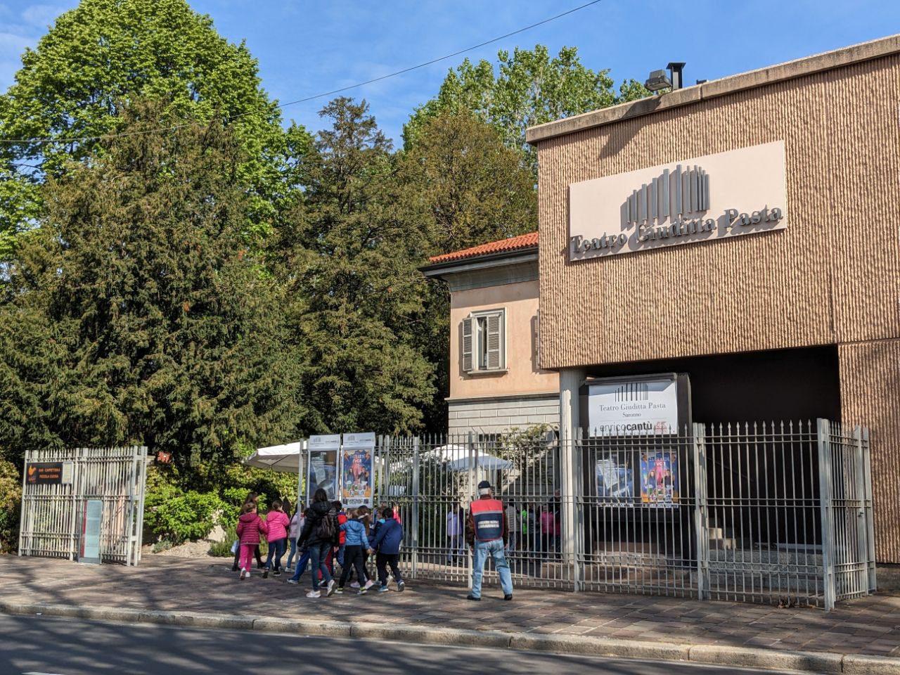 Saronno, il Lions club Saronno Host Solidalia raccoglie fondi per il Beccaria