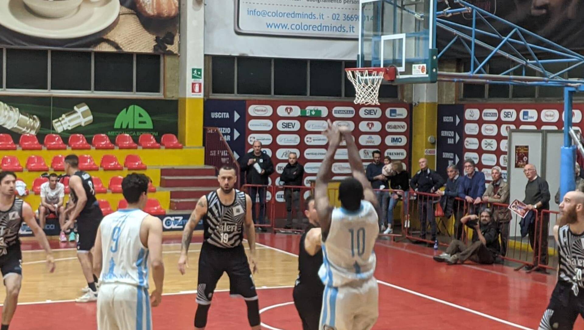 Basket C Gold: l’Az Saronno stende Lumezzane e va in finale con Pizzighettone