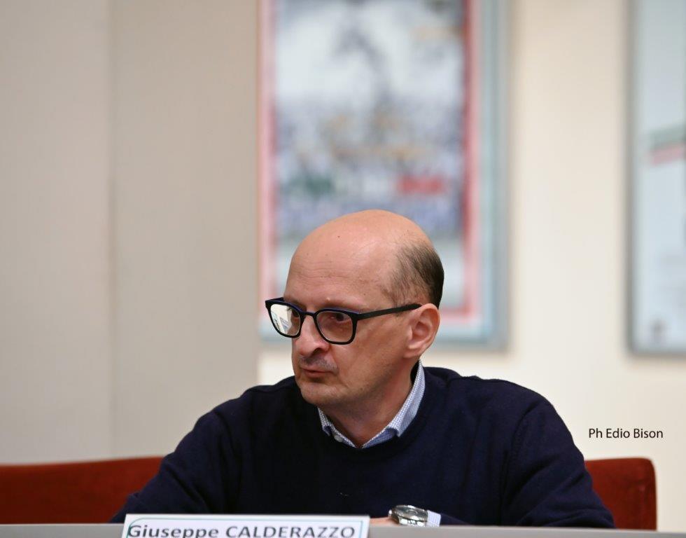 “Costi ma anche qualità dell’acqua”, Calderazzo rilancia i temi del consiglio comunale aperto