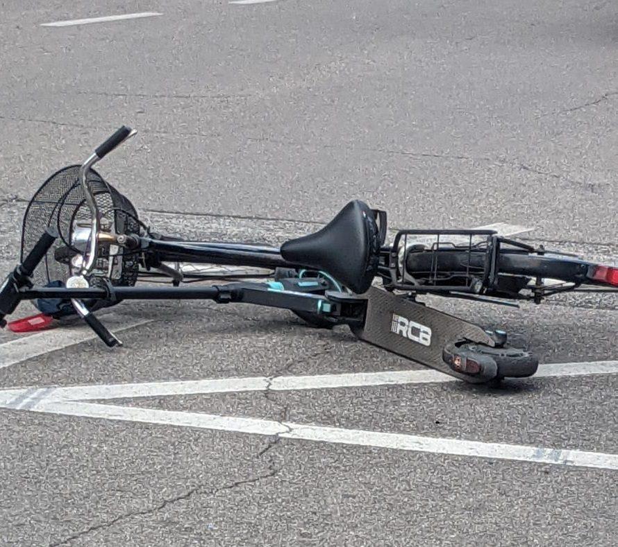 Saronno, scontro tra bici e monopattino: 57enne ricoverata all’ospedale di Como